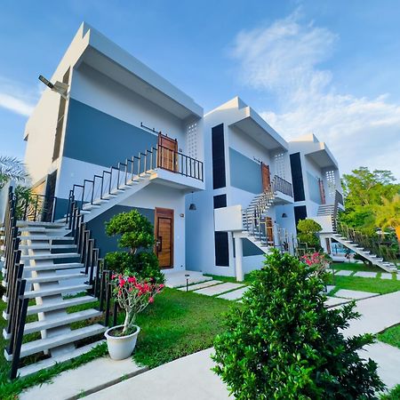 The R&B Boutique Hotel Kampot Exterior foto